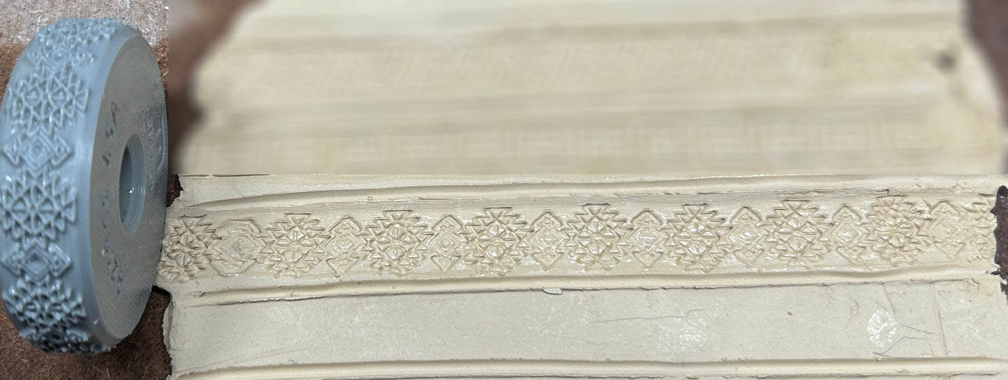 Aztecs 15a Border Roller