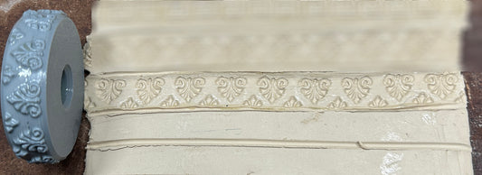 Baroque 06 Border Roller